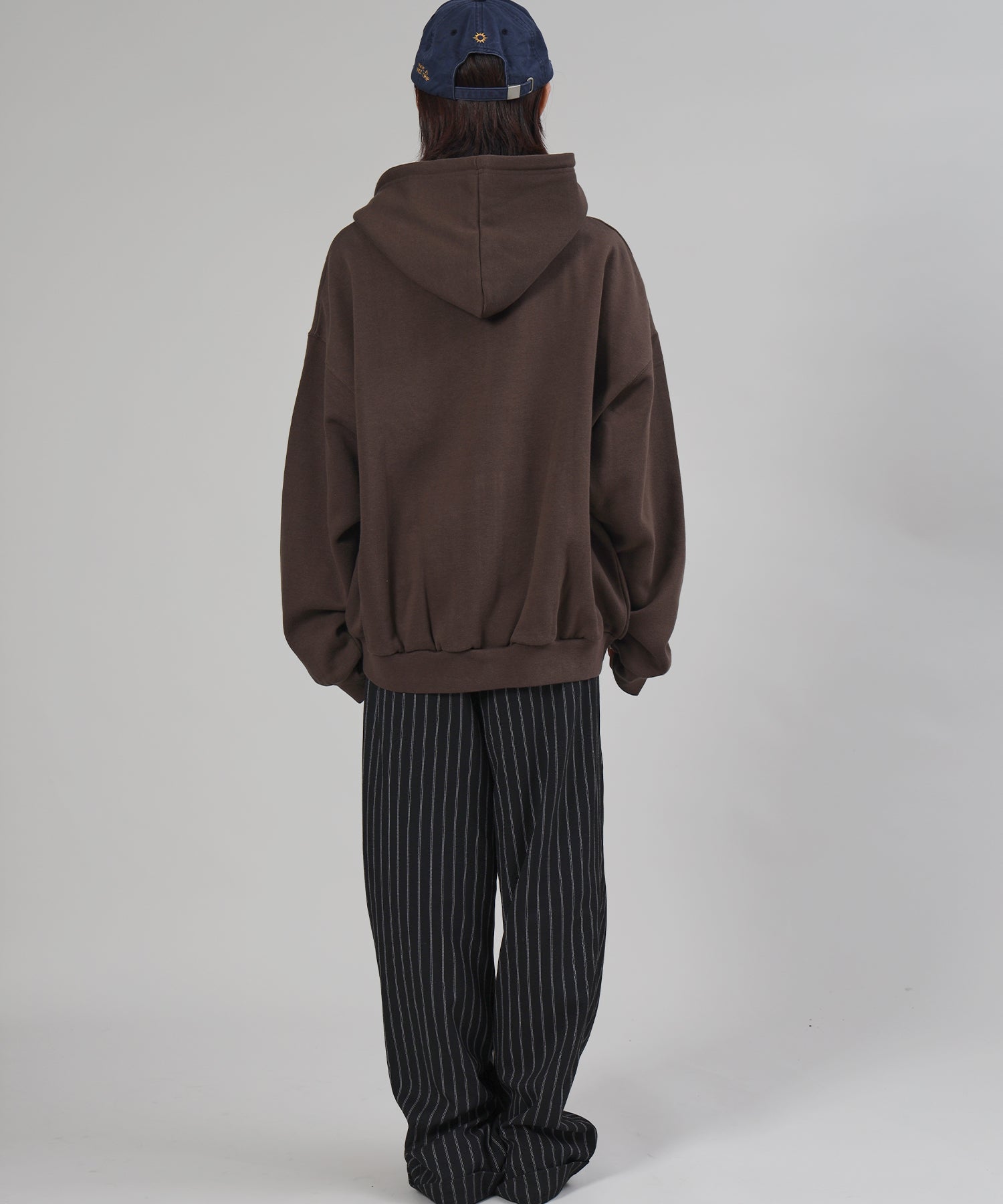 モデル:H163 Size : L ブラウン