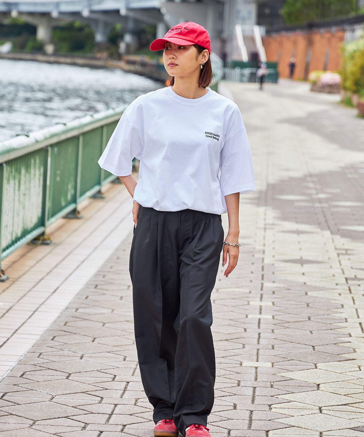 モデル:H163 Size:M