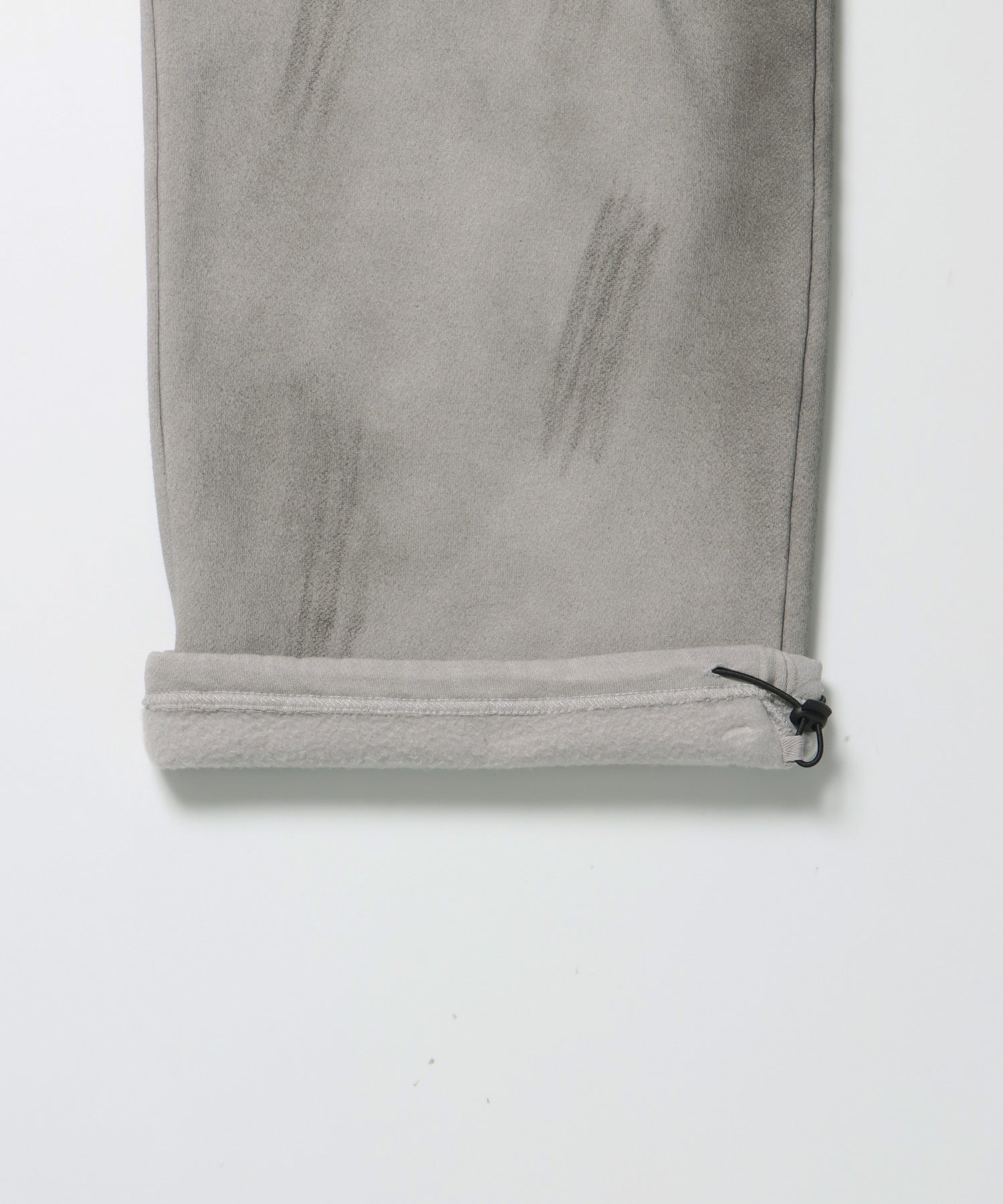 LOGO APPLIQUE SWEAT PANTS / フェード スウェット オーバーサイズ ヴィンテージライク 裏起毛 ライトグレー