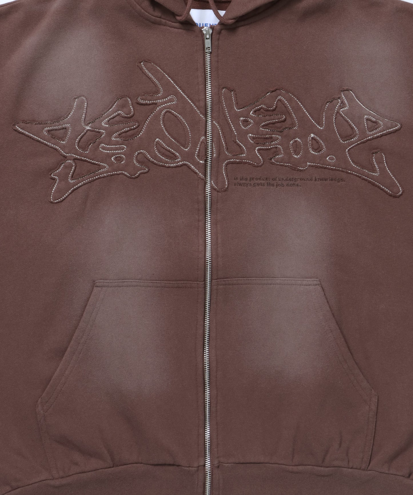 LOGO APPLIQUE ZIP HOODIE / フェード フルジップ オーバーサイズ ヴィンテージライク センターロゴ 裏起毛 ダークブラウン ≪SET UP着用可能≫