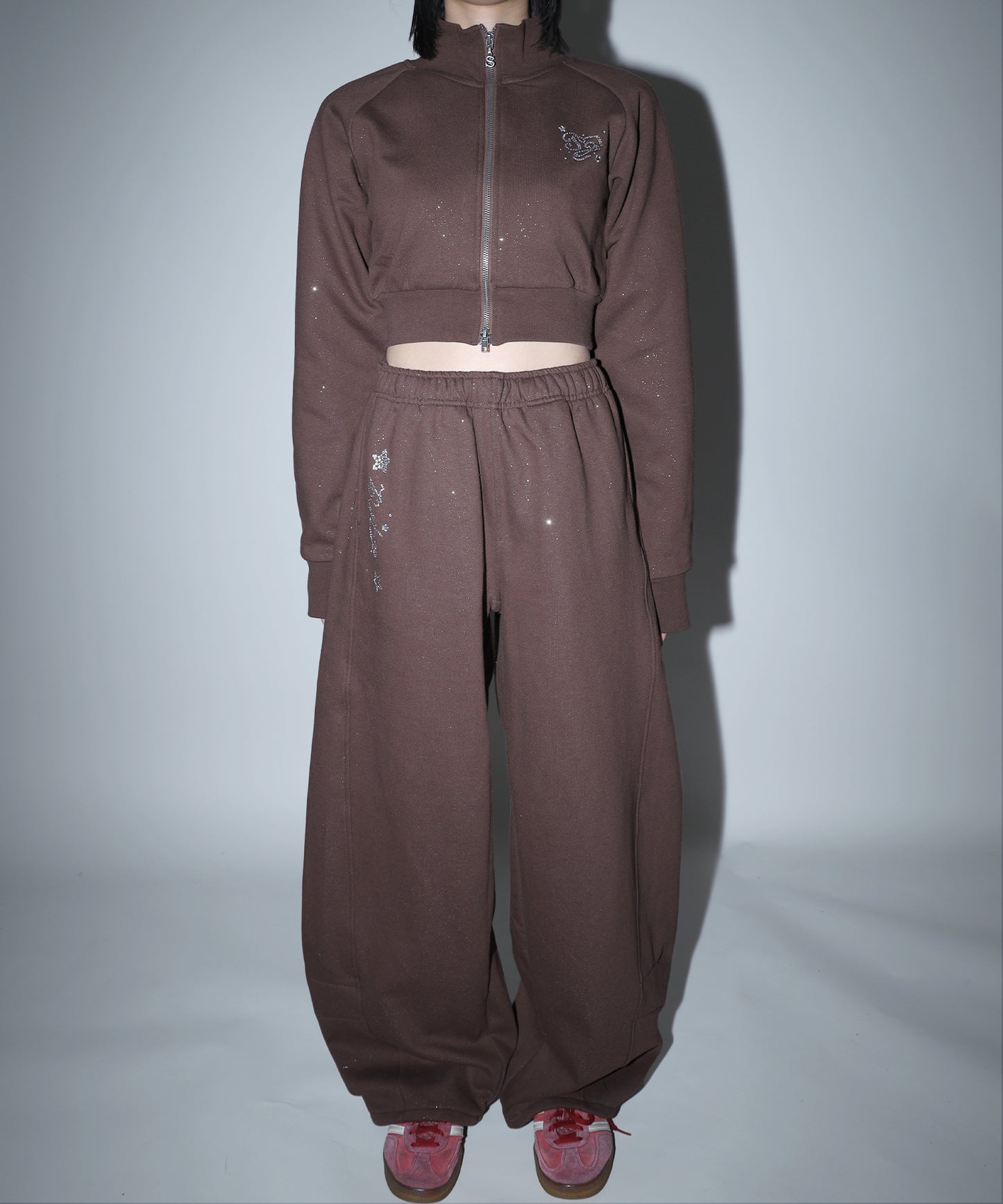 モデル:H163 Size:トップスM/パンツM