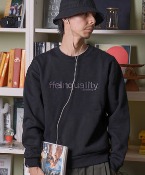 ヘビーウエイトセンターデカロゴ刺繍スウェット / スウェット トレーナー 刺繍 裏起毛 クルーネック ワンポイント ブラック