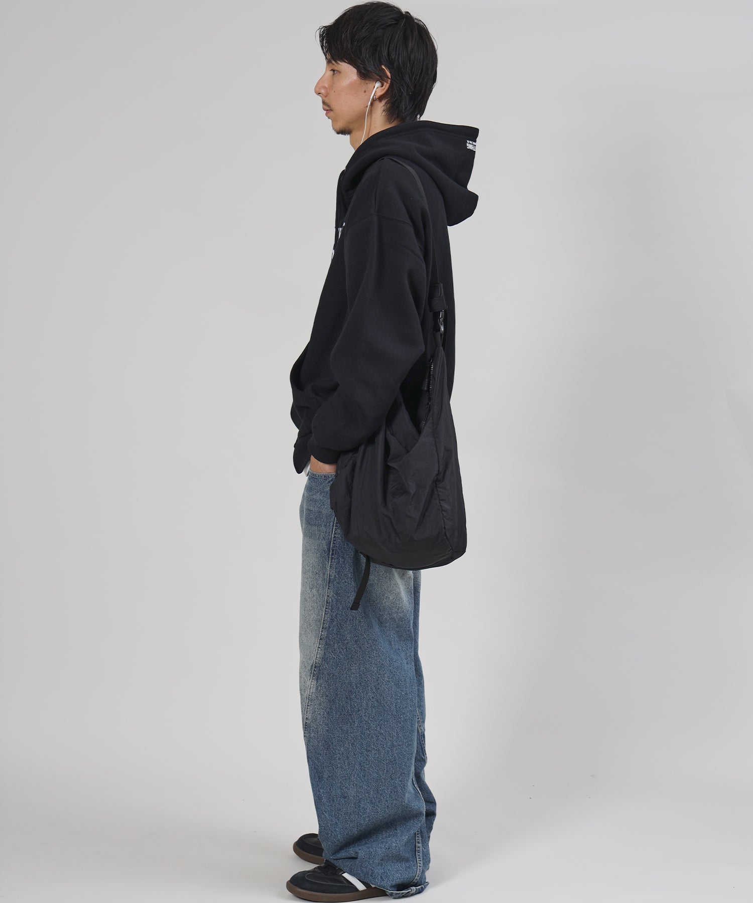 モデル:H178 Size : : L ブラック