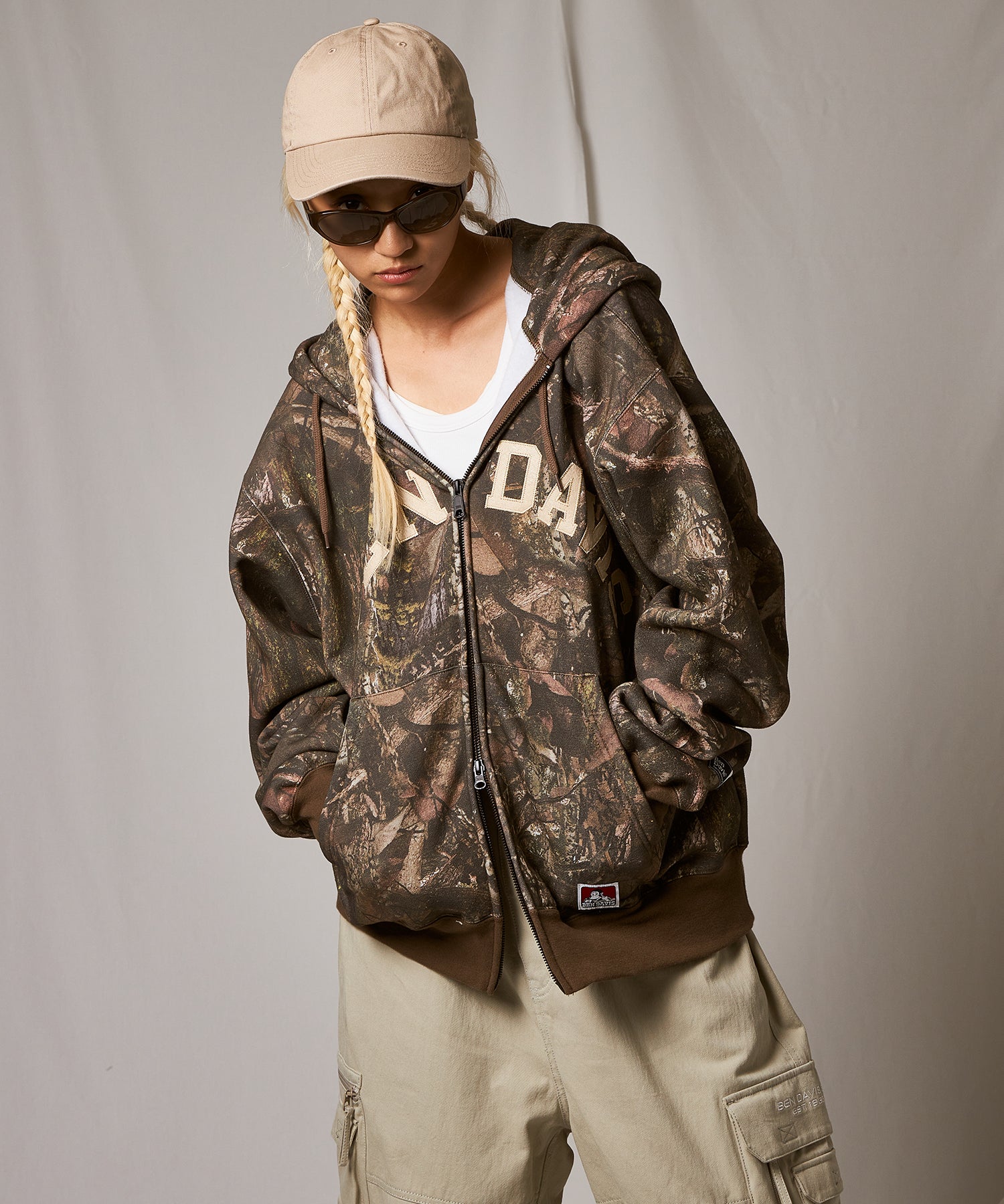 モデル:H172 Size:M