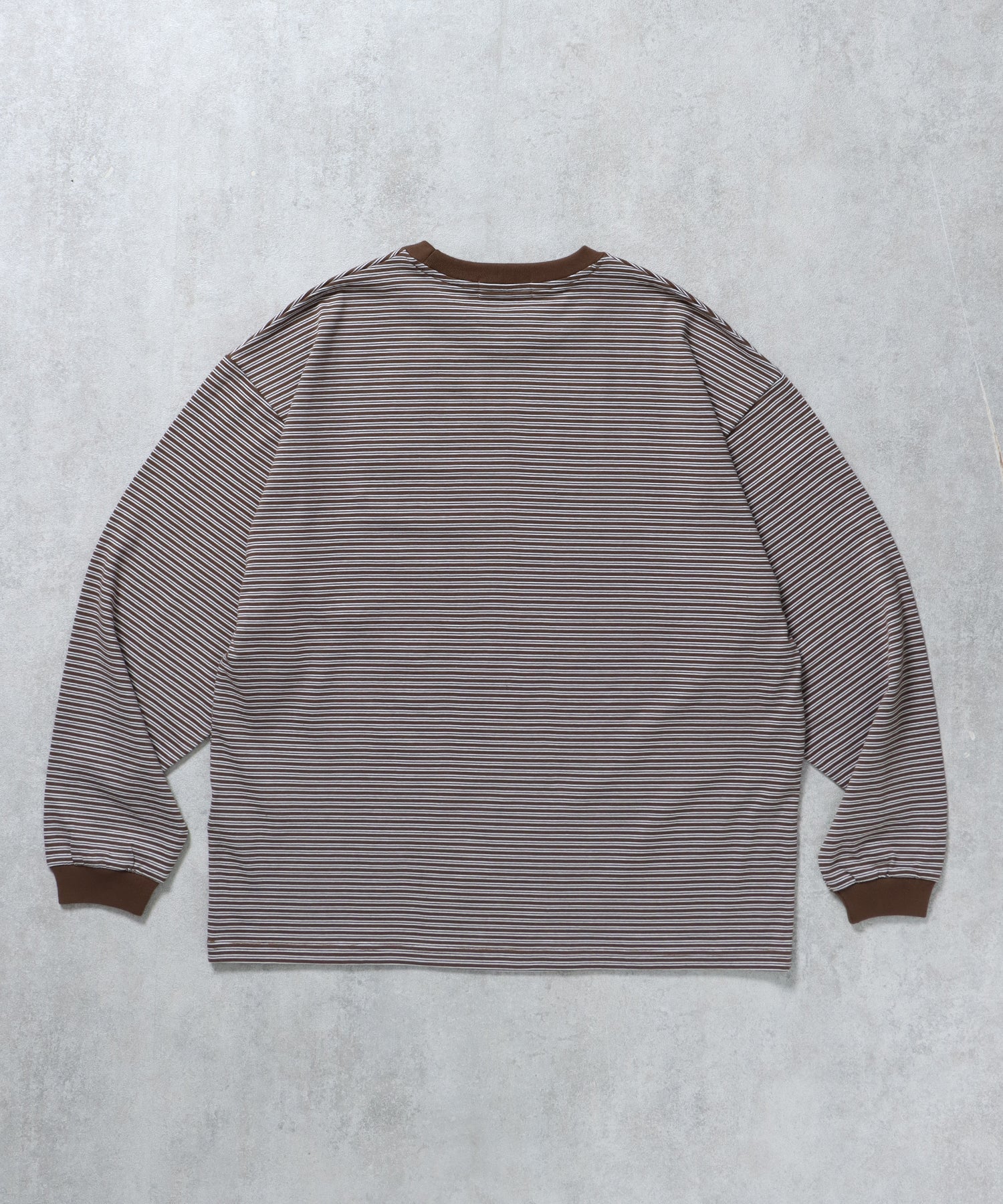 ロゴ刺繍マルチボーダーロングスリーブTシャツ ブラウン