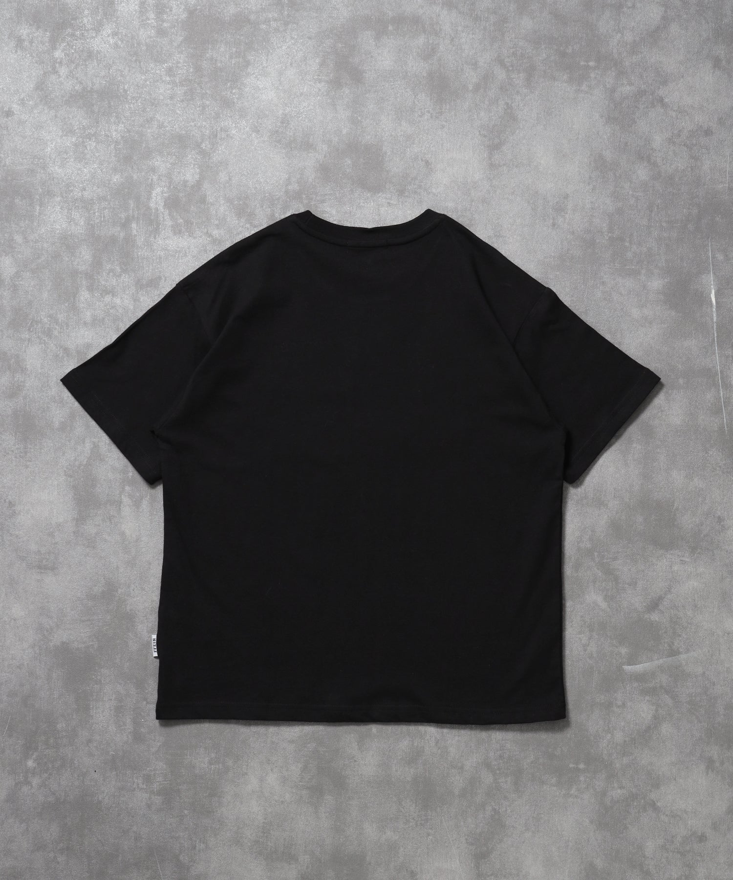 フラワー刺繍ロゴショート丈Tシャツ / Tシャツ クルーネック 半袖 刺繍 花柄 【短丈】 ブラック