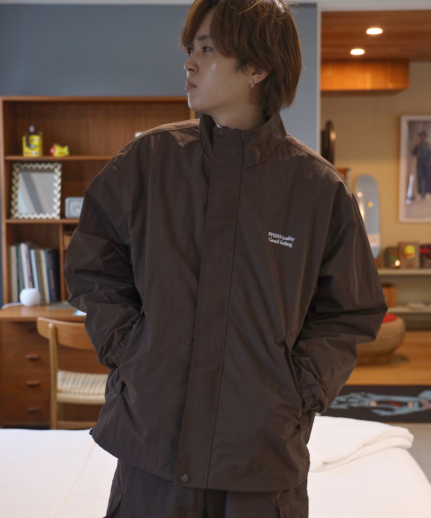モデル:H178 Size:Lブラウン