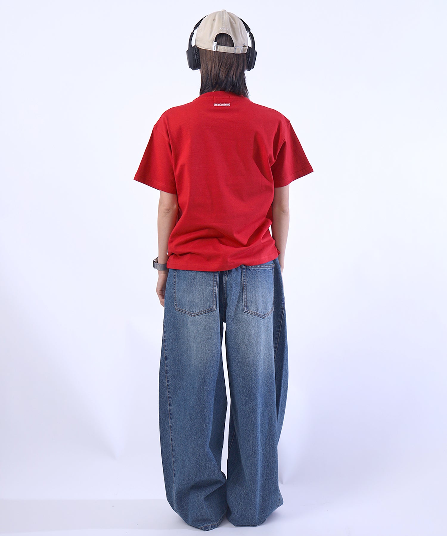 モデル:H163 Size:M レッド