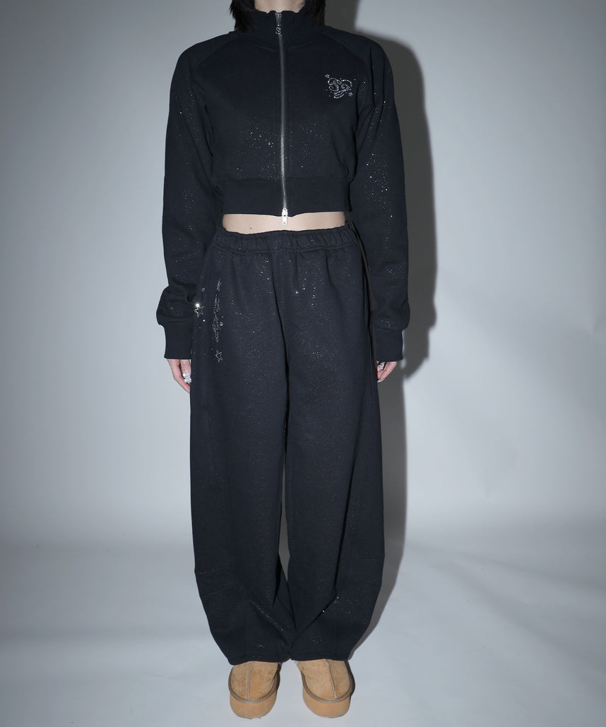 H163 トップス:M/パンツ:M