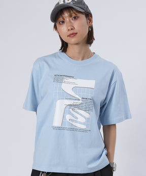 アートデザインショート丈Tシャツ / Tシャツ 短丈 クルーネック 半袖 ライトブルー