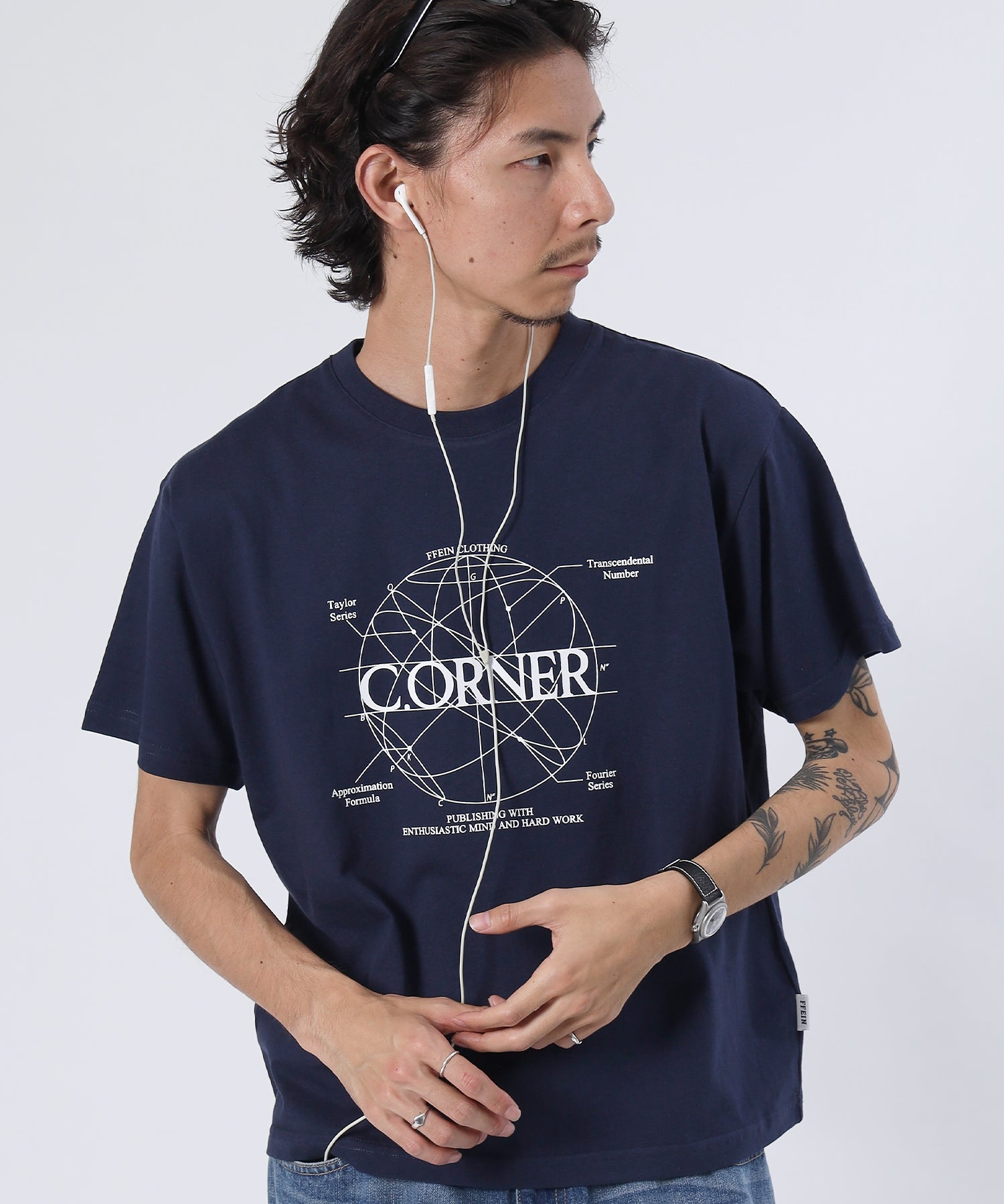 モデル:H178 Size:M ネイビー