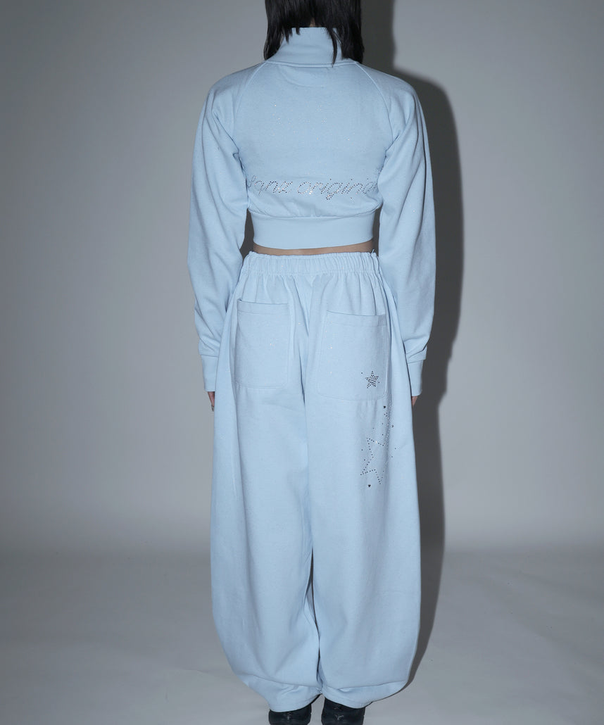 H163 トップス:S/パンツ:L