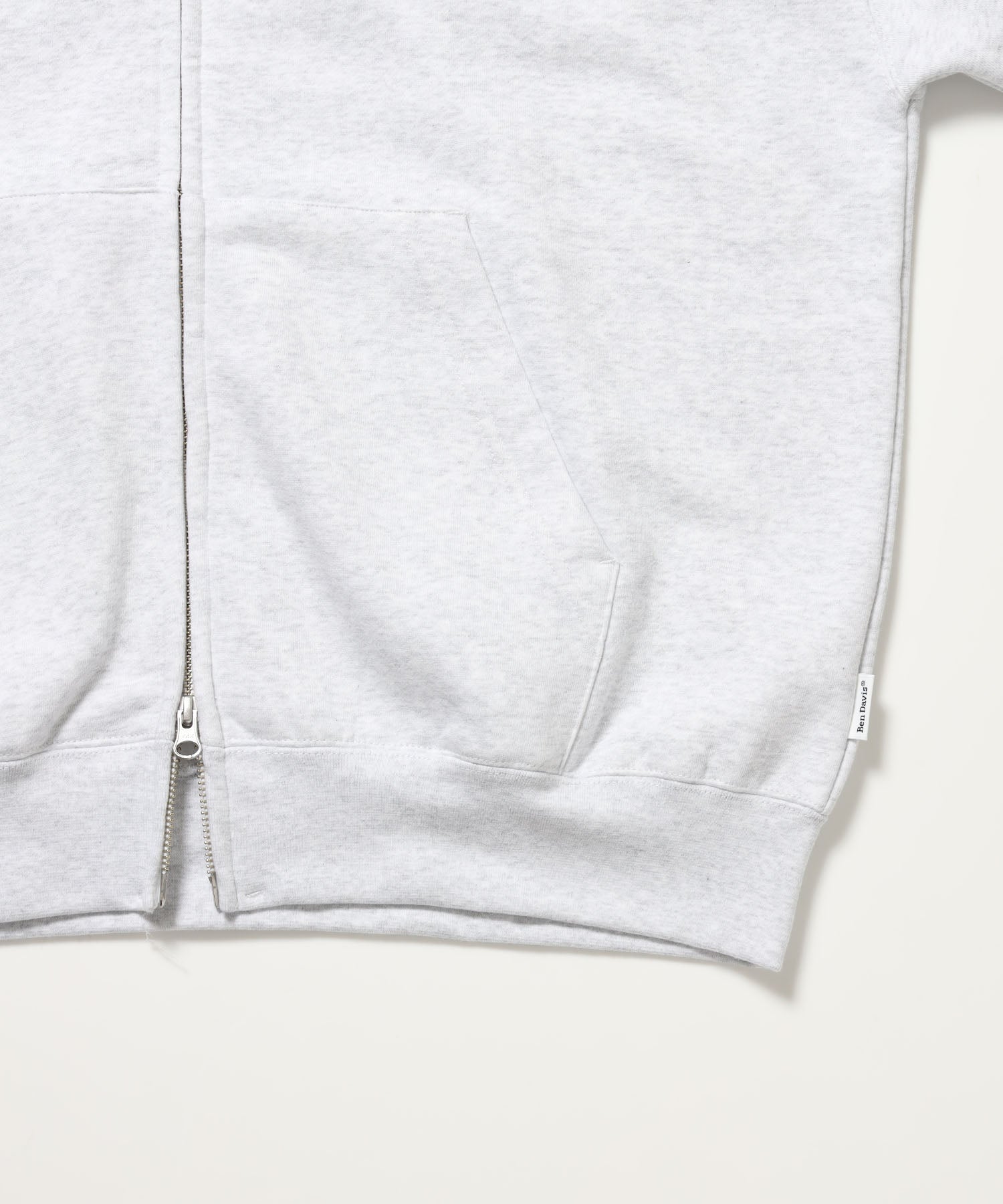 SANMARINO ZIP HOODIE / ジップパーカー フード キャラクター デザイン 裏起毛 ユニセックス アッシュグレー