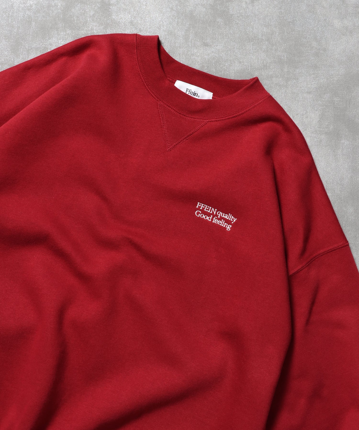 ワンポイントロゴプルオーバースウェット / 刺繍 ワンポイント シンプル ノームコア 綺麗目 シティガール シティボーイ 裏起毛 ワイン