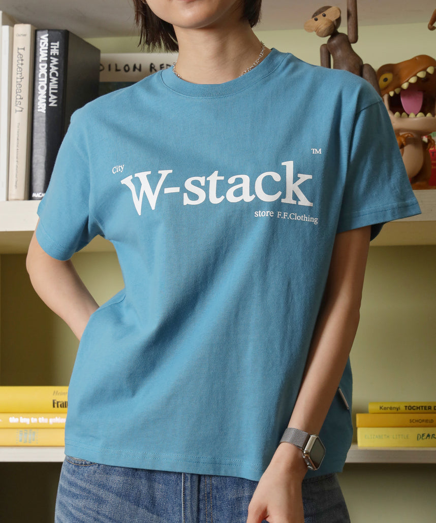 ユニバーサルロゴショート丈Tシャツ/ Tシャツ クルーネック 半袖 プリント 刺繍 チェック 【短丈】 サックスブルー
