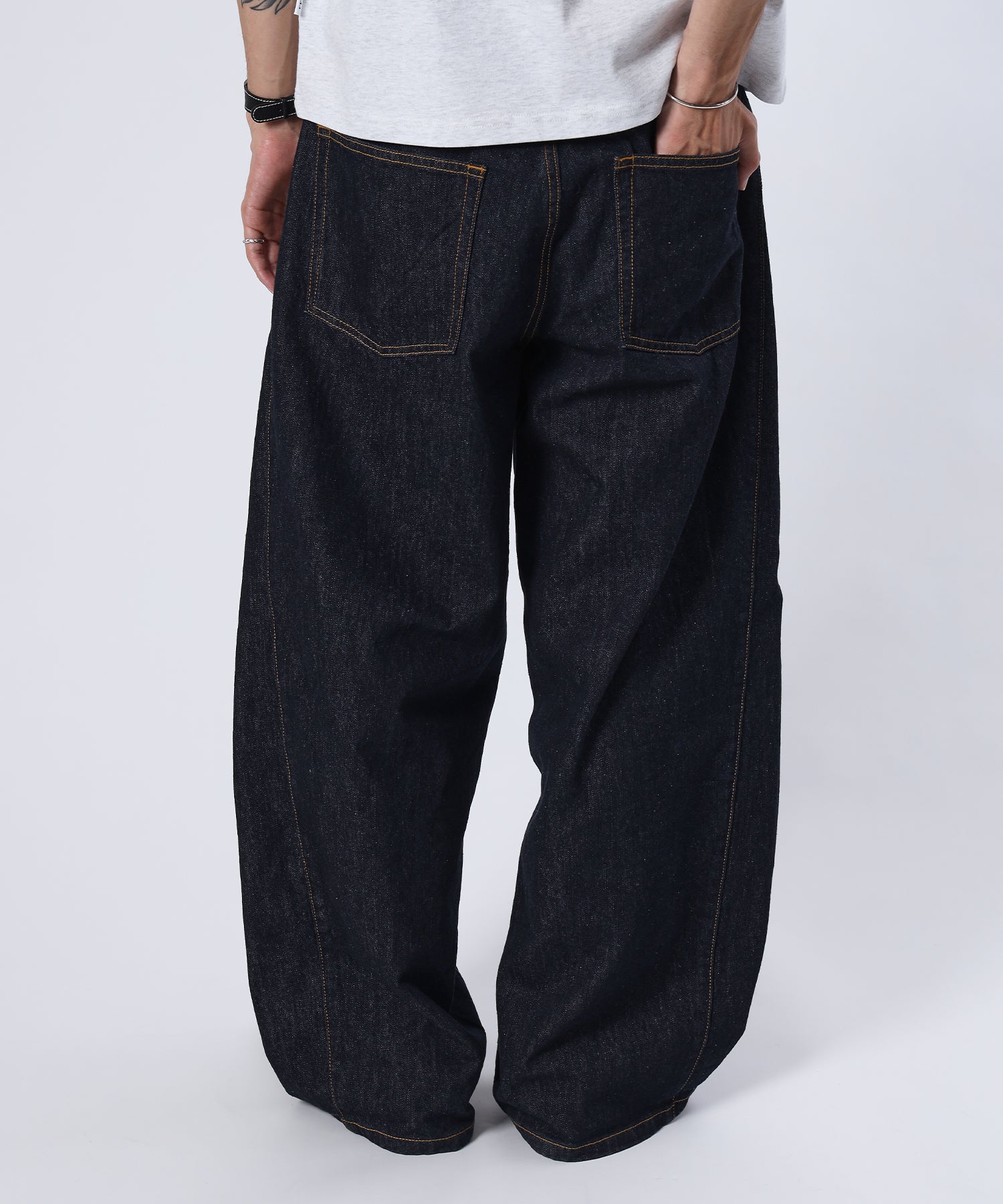 モデル:H178 Size:L ネイビー