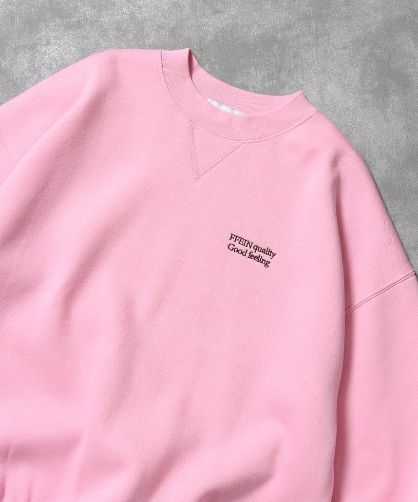 ワンポイントロゴプルオーバースウェット / 刺繍 ワンポイント シンプル ノームコア 綺麗目 シティガール シティボーイ 裏起毛 ピンク