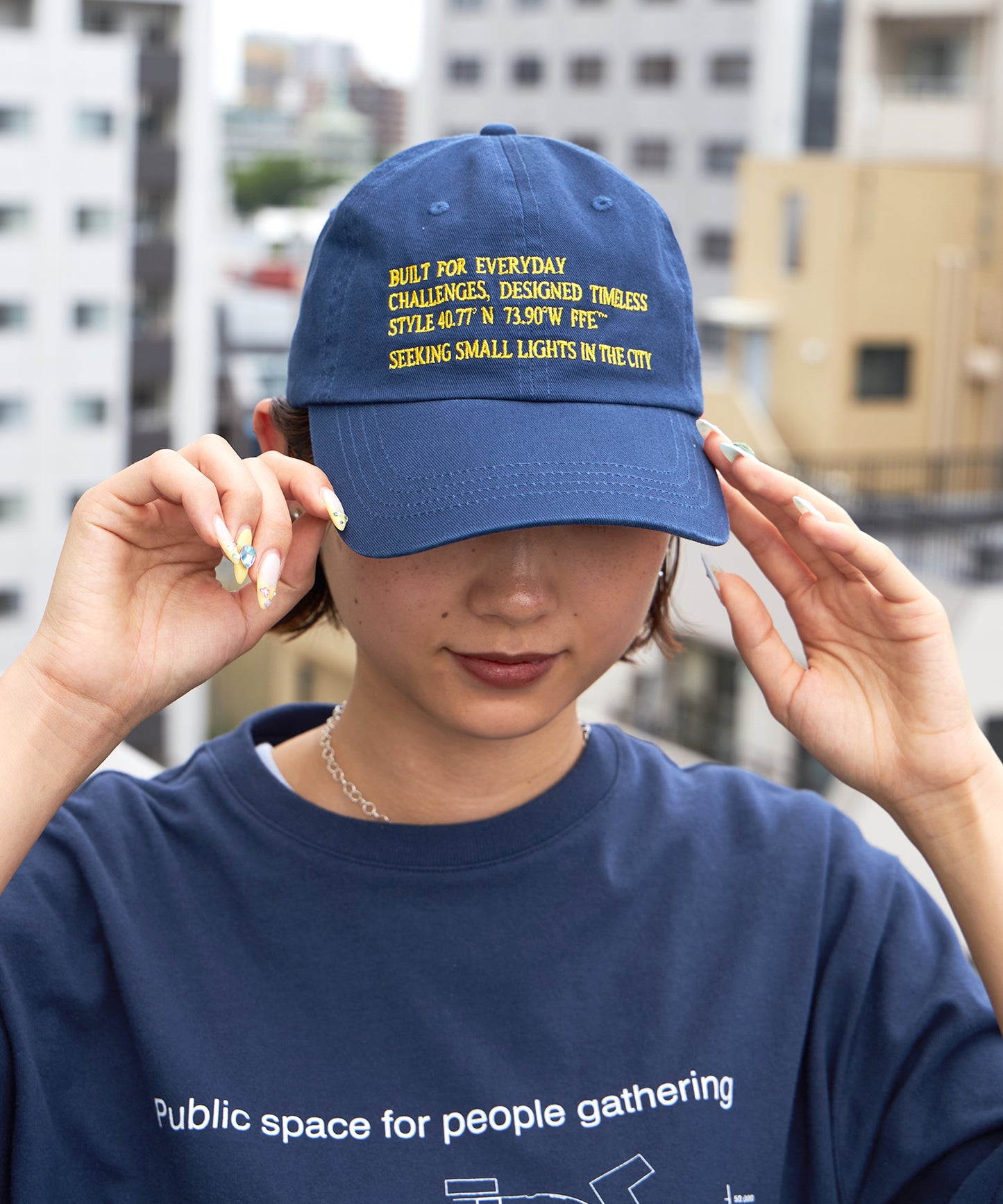 英字メッセージ刺繍キャップ / 深めキャップ  ネイビー