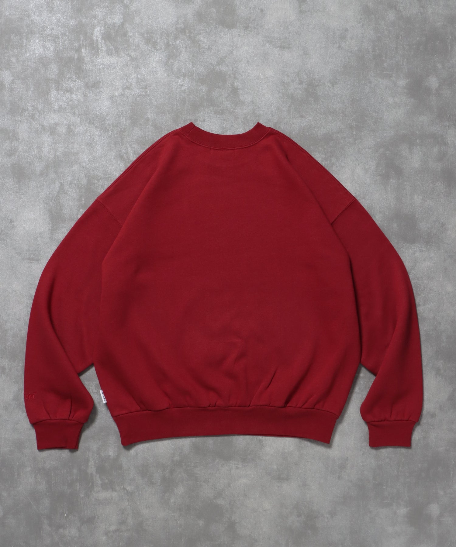 ワンポイントロゴプルオーバースウェット / 刺繍 ワンポイント シンプル ノームコア 綺麗目 シティガール シティボーイ 裏起毛 ワイン