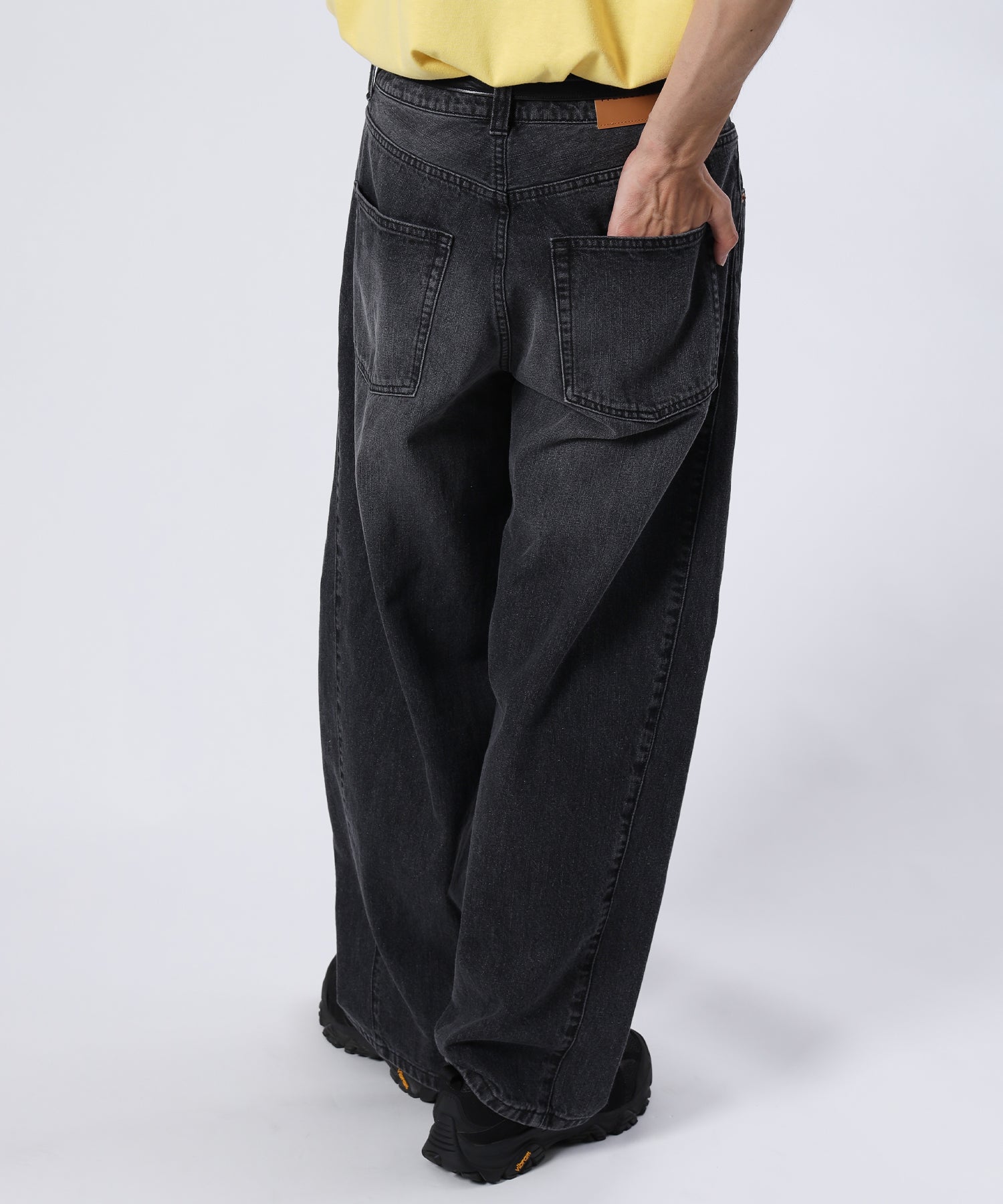モデル:H178 Size:M ブラック