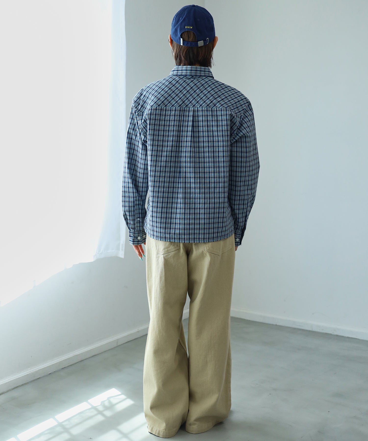 モデル:H163 Size : M パステルブルー