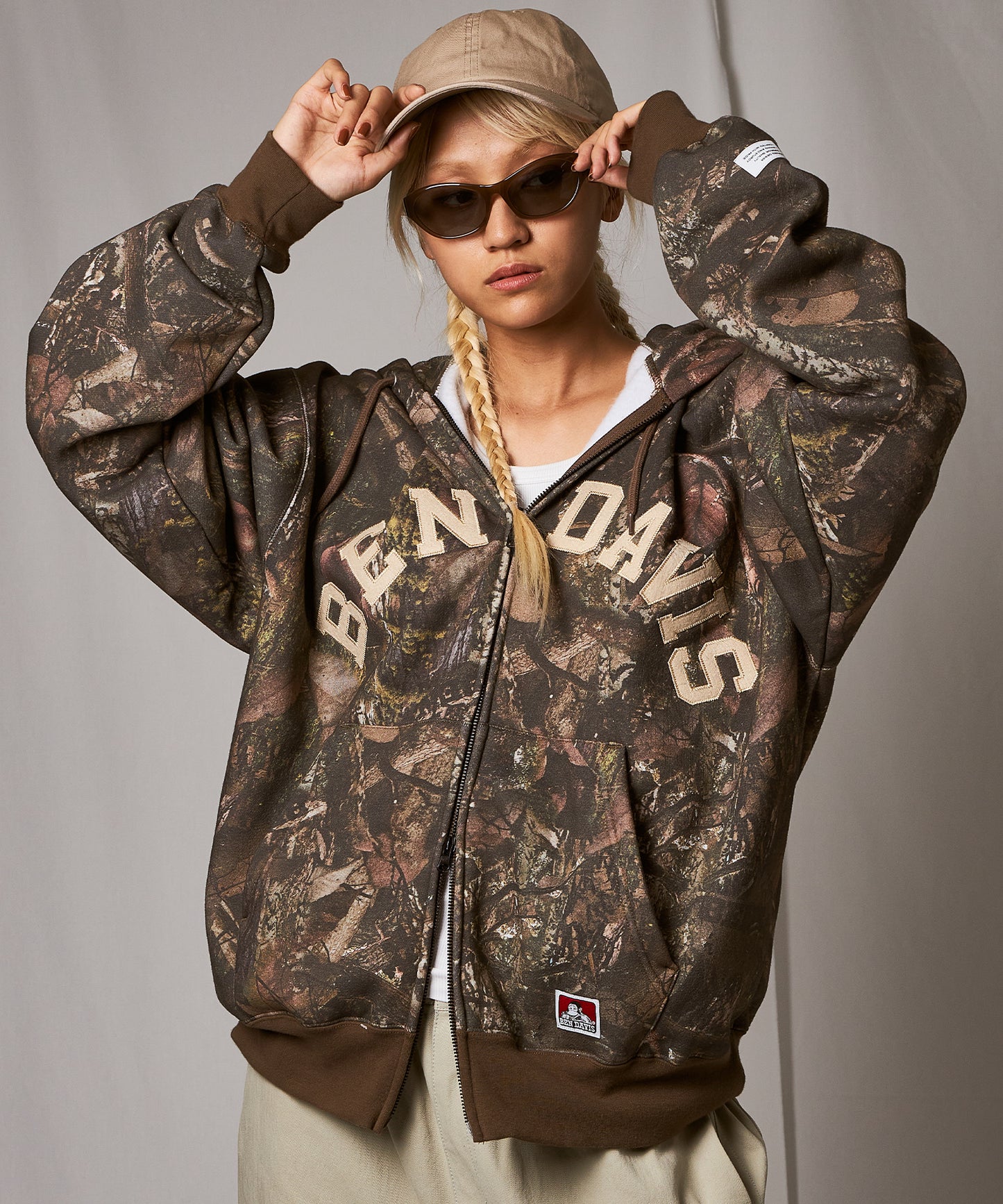 モデル:H172 Size:M