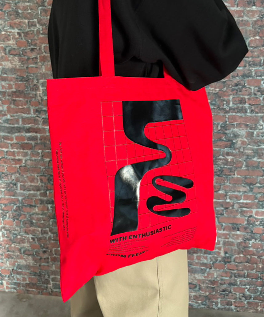 グラフィックプリントトートバッグ / ユニセックス バッグ 雑貨 トート レッド