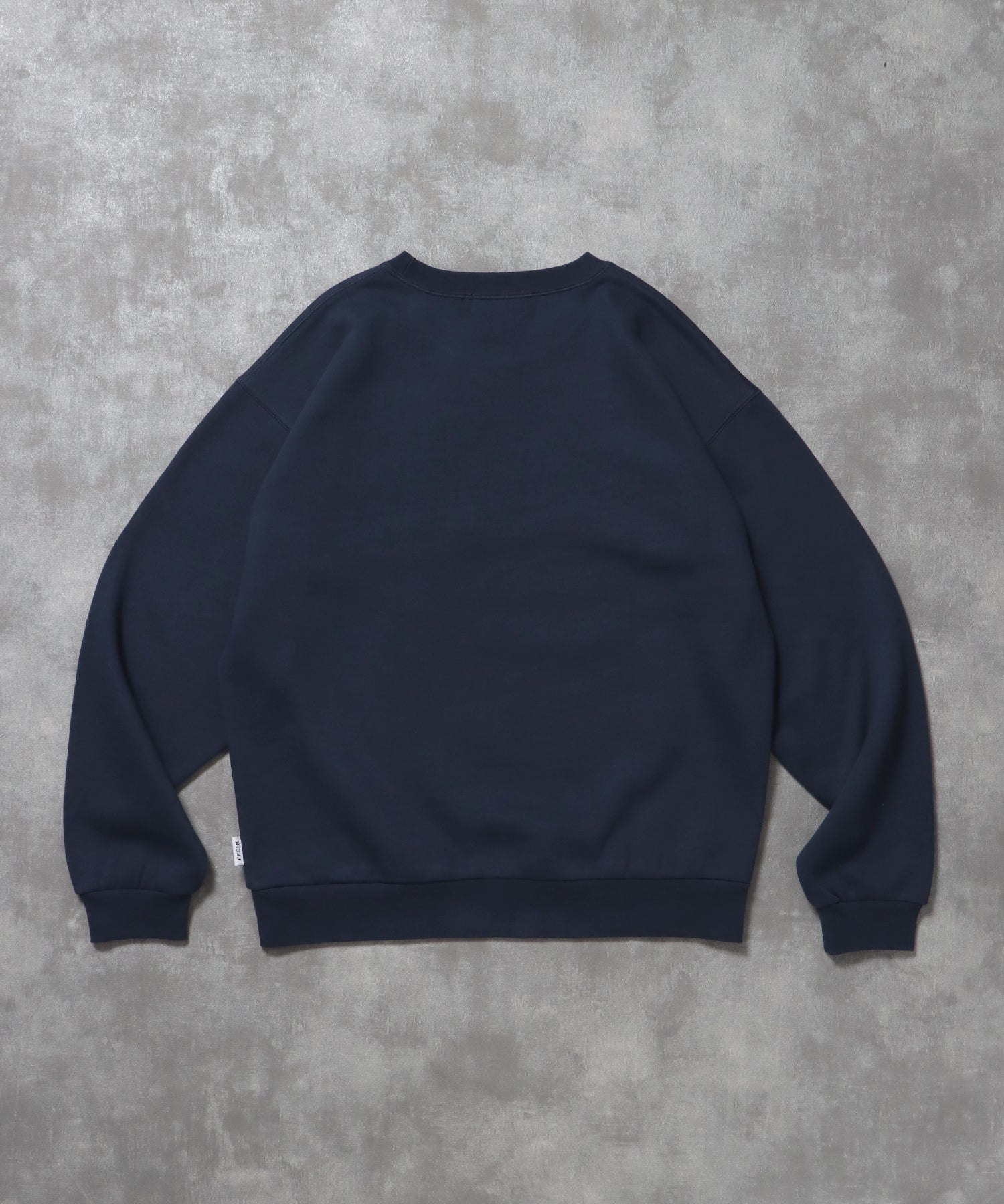 ヘビーウエイトフルーツロゴスウェット / スウェット トレーナー 刺繍 裏起毛 クルーネック 柄81