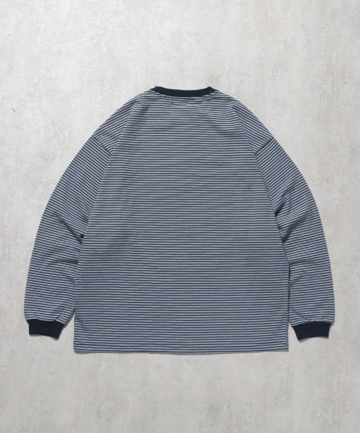 ロゴ刺繍マルチボーダーロングスリーブTシャツ ネイビー