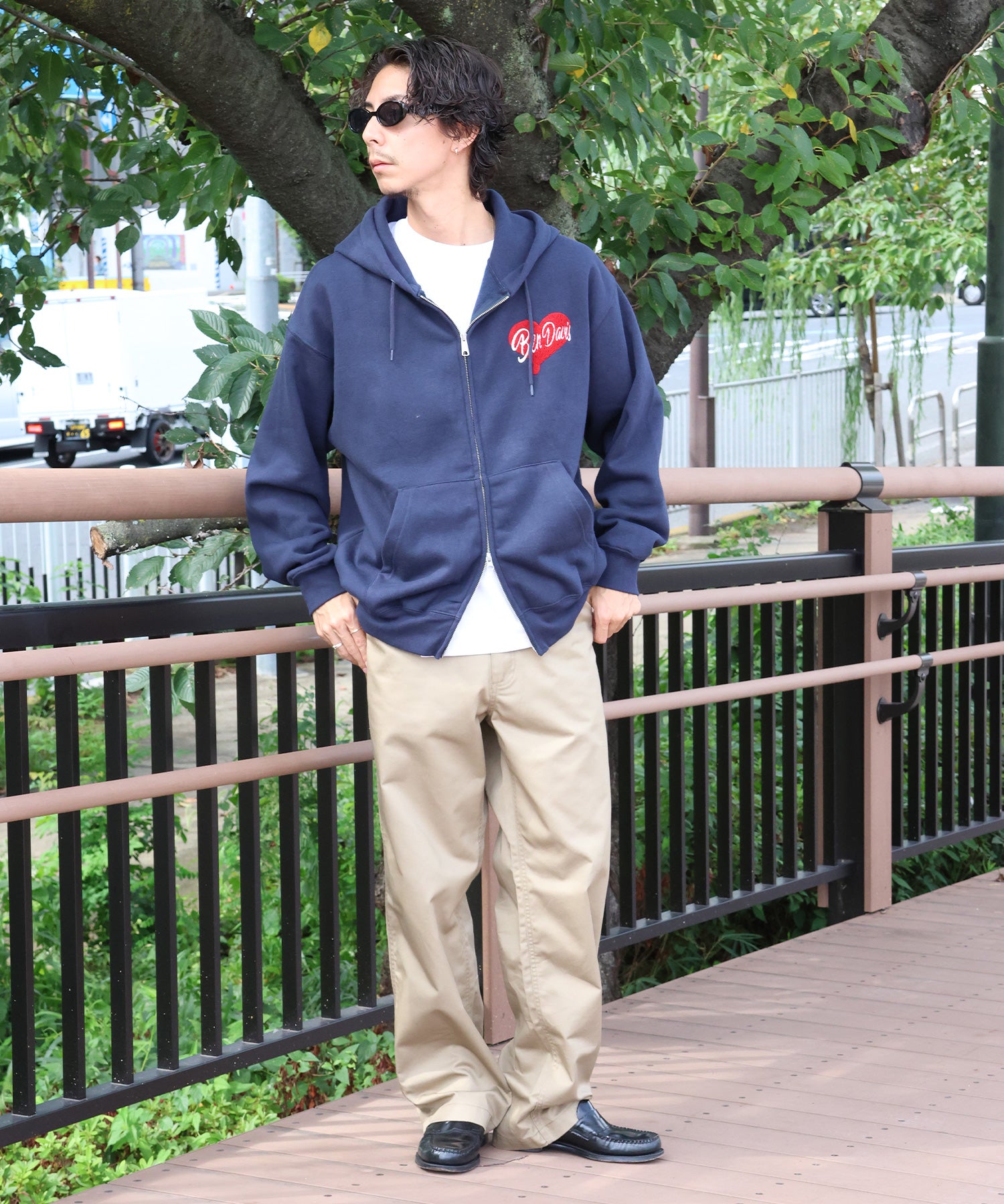 モデル:H177 Size:L ネイビー