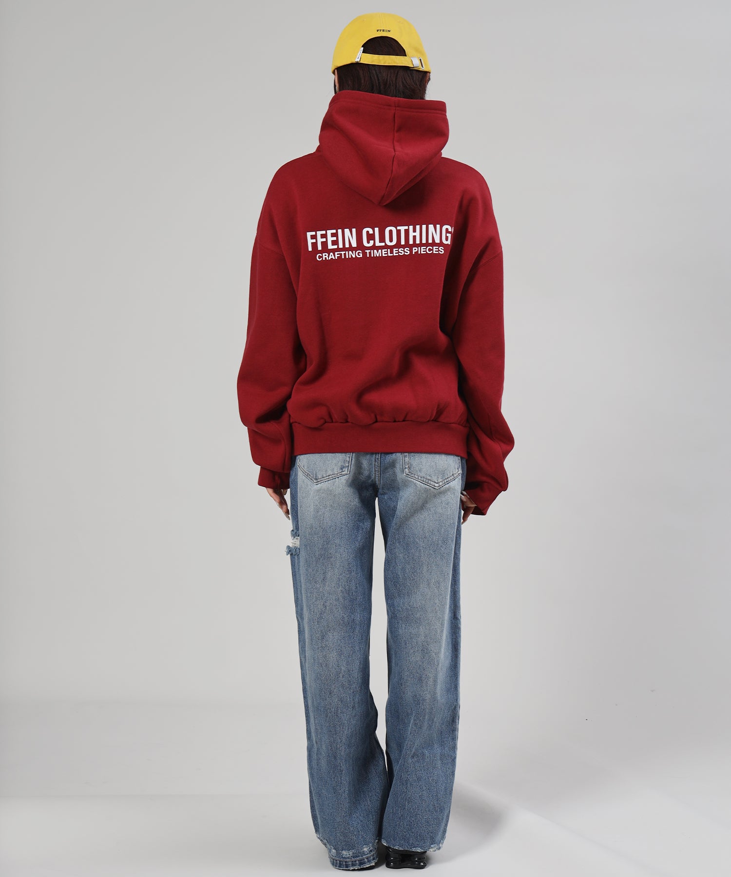 モデル:H163 Size : M ワイン