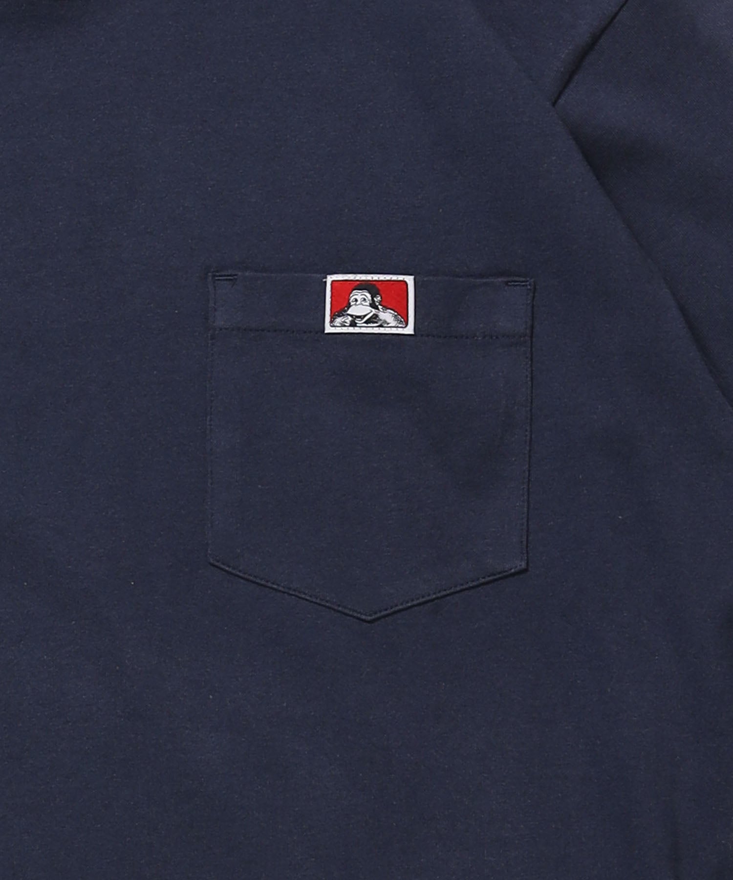 L/S POCKET TEE (REG) / ユニセックス ロングスリーブ ポケットT レギュラーフィット 長袖 ワンポイント ネイビー