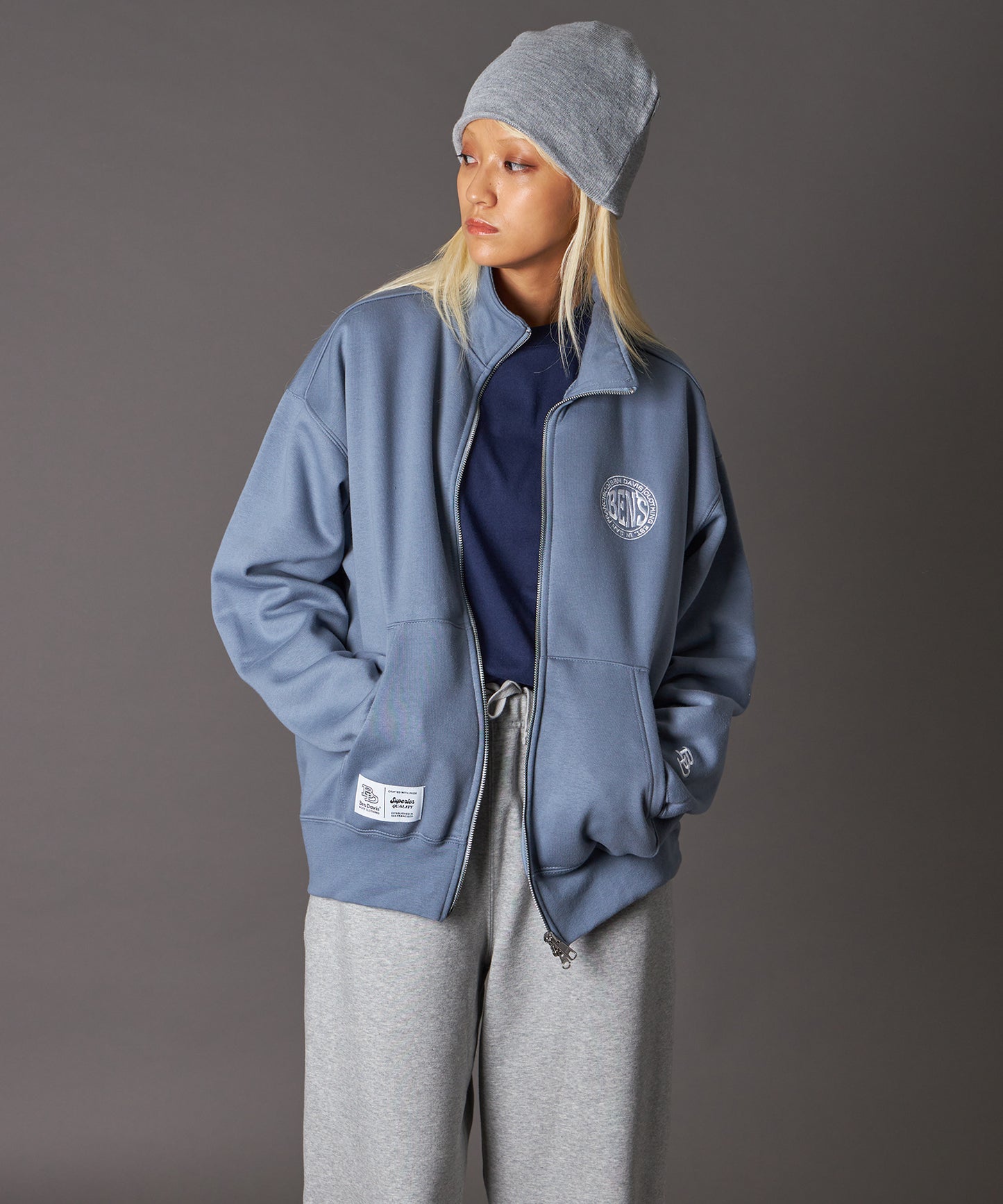 モデル:H172 Size:M