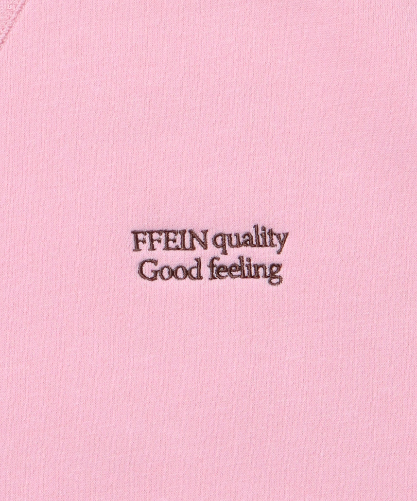 ワンポイントロゴプルオーバースウェット / 刺繍 ワンポイント シンプル ノームコア 綺麗目 シティガール シティボーイ 裏起毛 ピンク