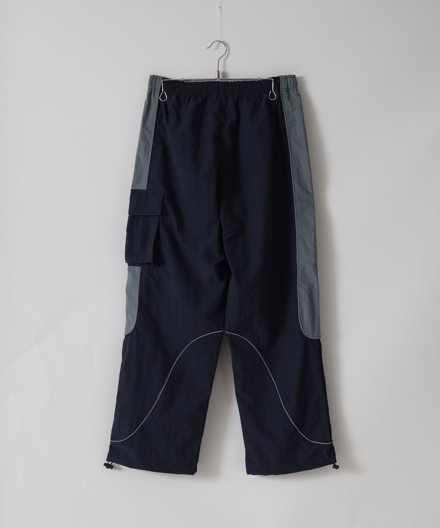 【FFEIN(フェイン)】配色ナイロンメッシュパンツ ネイビー