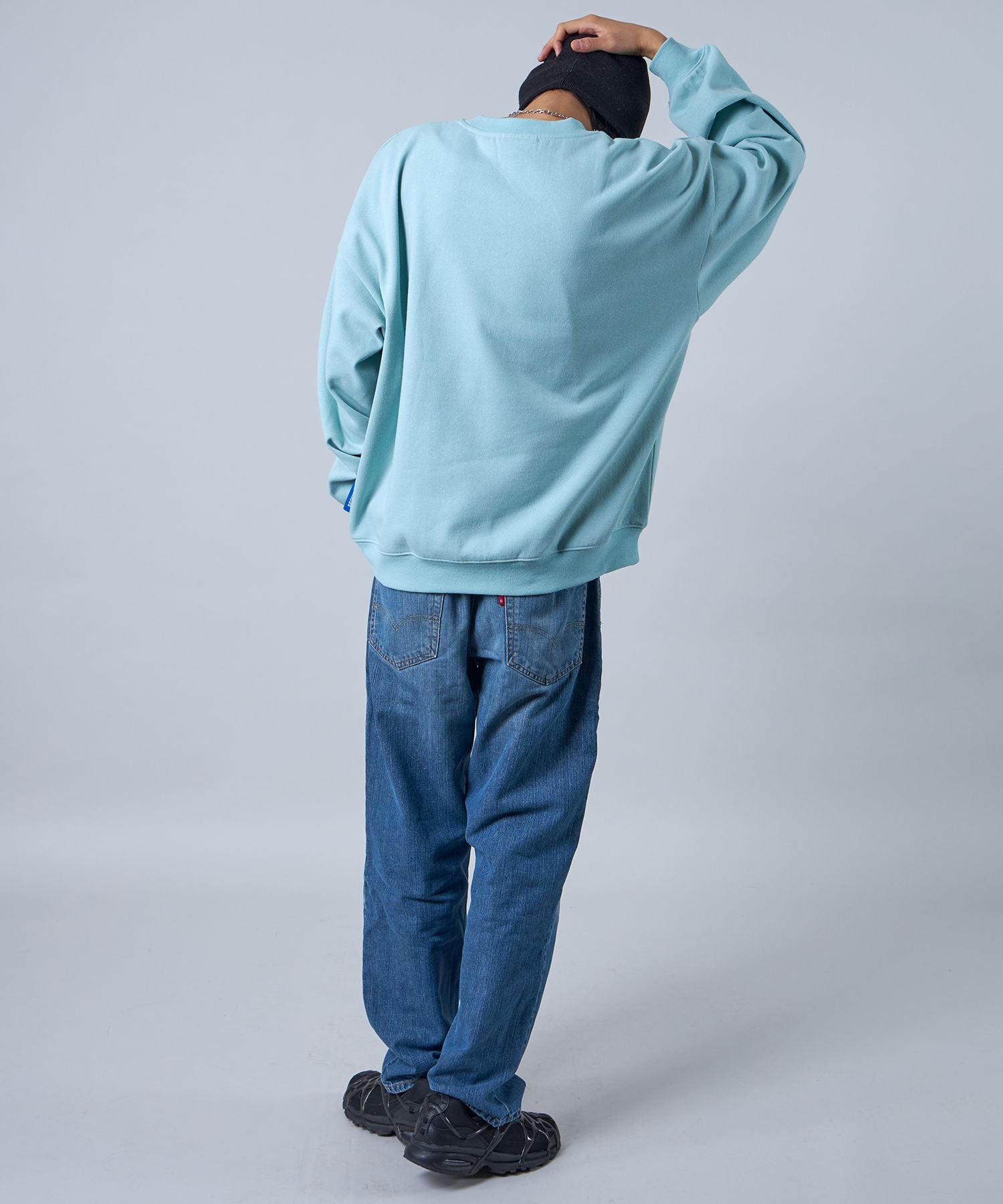 H183 Size:L