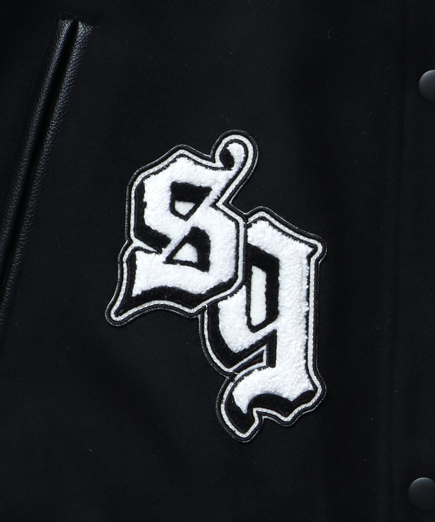 DARKNESS STADIUM JACKET / レザー 刺繍 ワッペン スタジアムジャンパー スタジャン ブラック