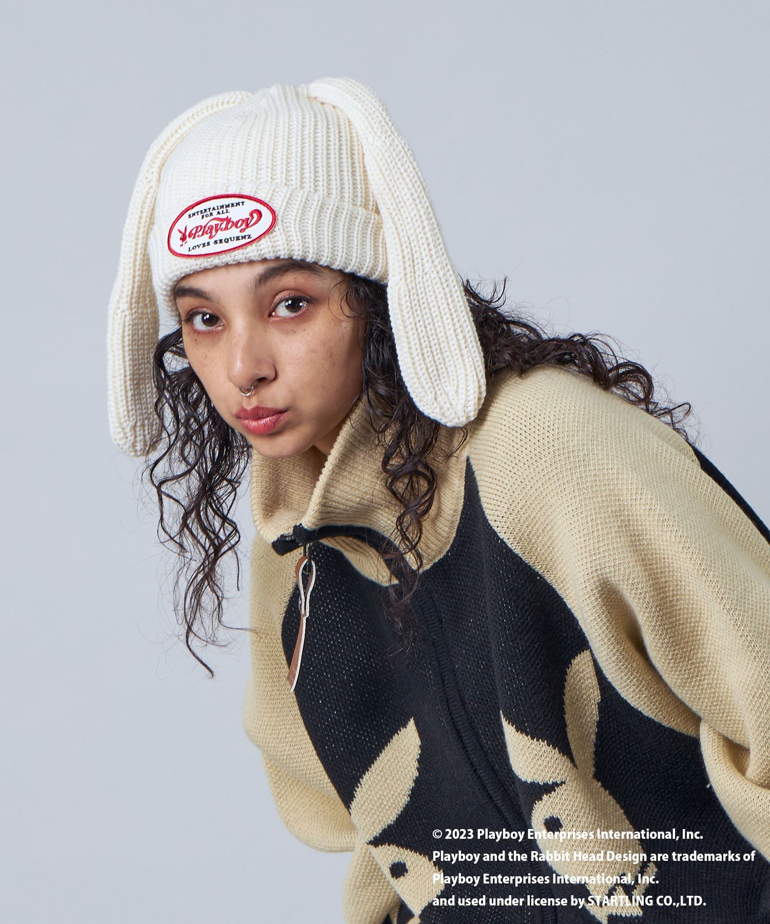 【SEQUENZ】 PLAYBOY BUNNY BEANIE / プレイボーイ うさ耳 地雷系 ワッペン バニーヘッド ニット帽 ビーニー 帽子 キャップ ホワイト