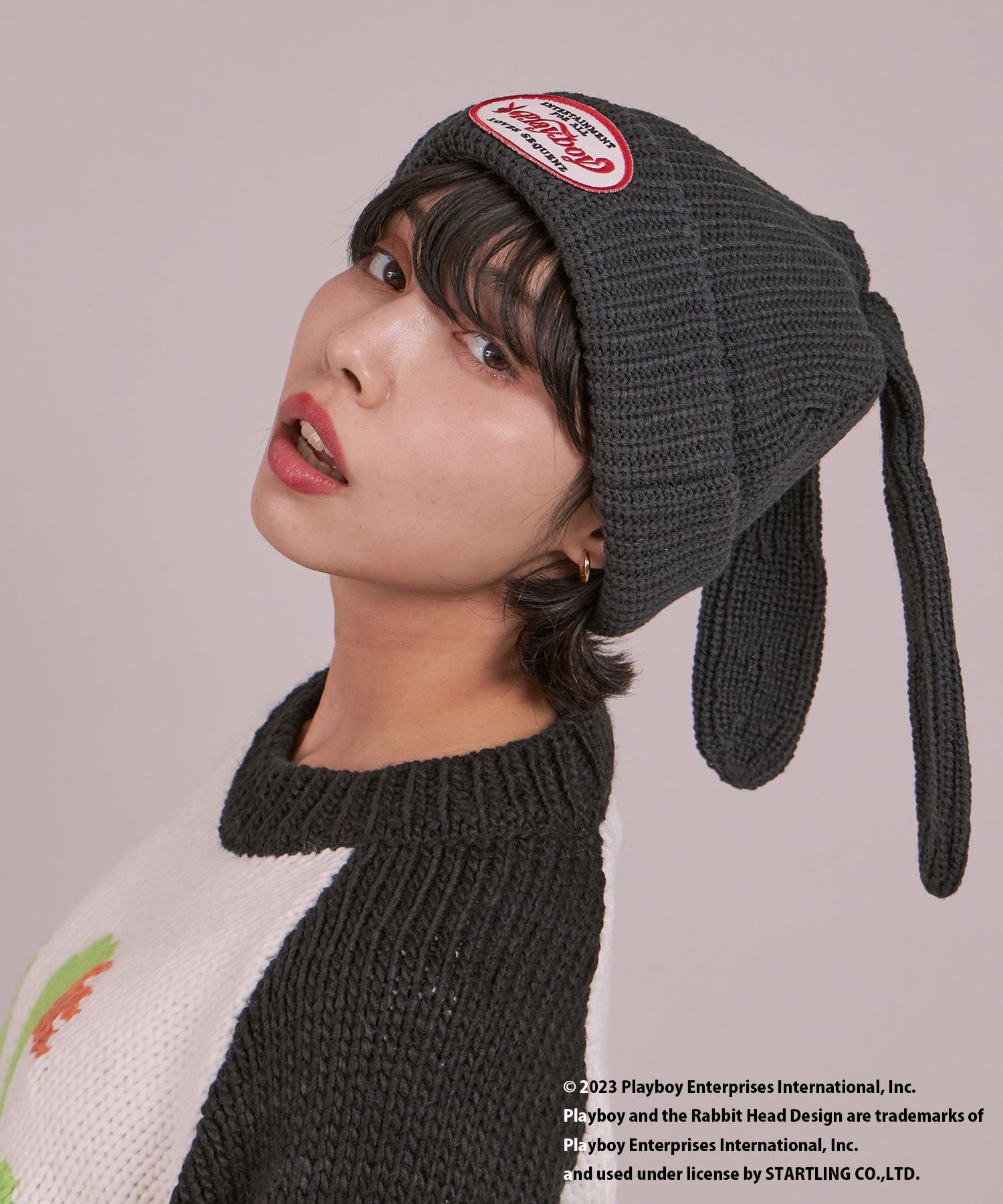 【SEQUENZ】 PLAYBOY BUNNY BEANIE / プレイボーイ うさ耳 地雷系 ワッペン バニーヘッド ニット帽 ビーニー 帽子 キャップ ブラック
