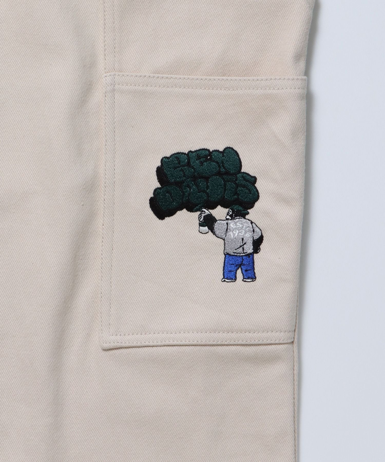 EMBRO PAINTER PANTS / 配色 刺繍 ストレート ワイドシルエット ワーク アイボリー