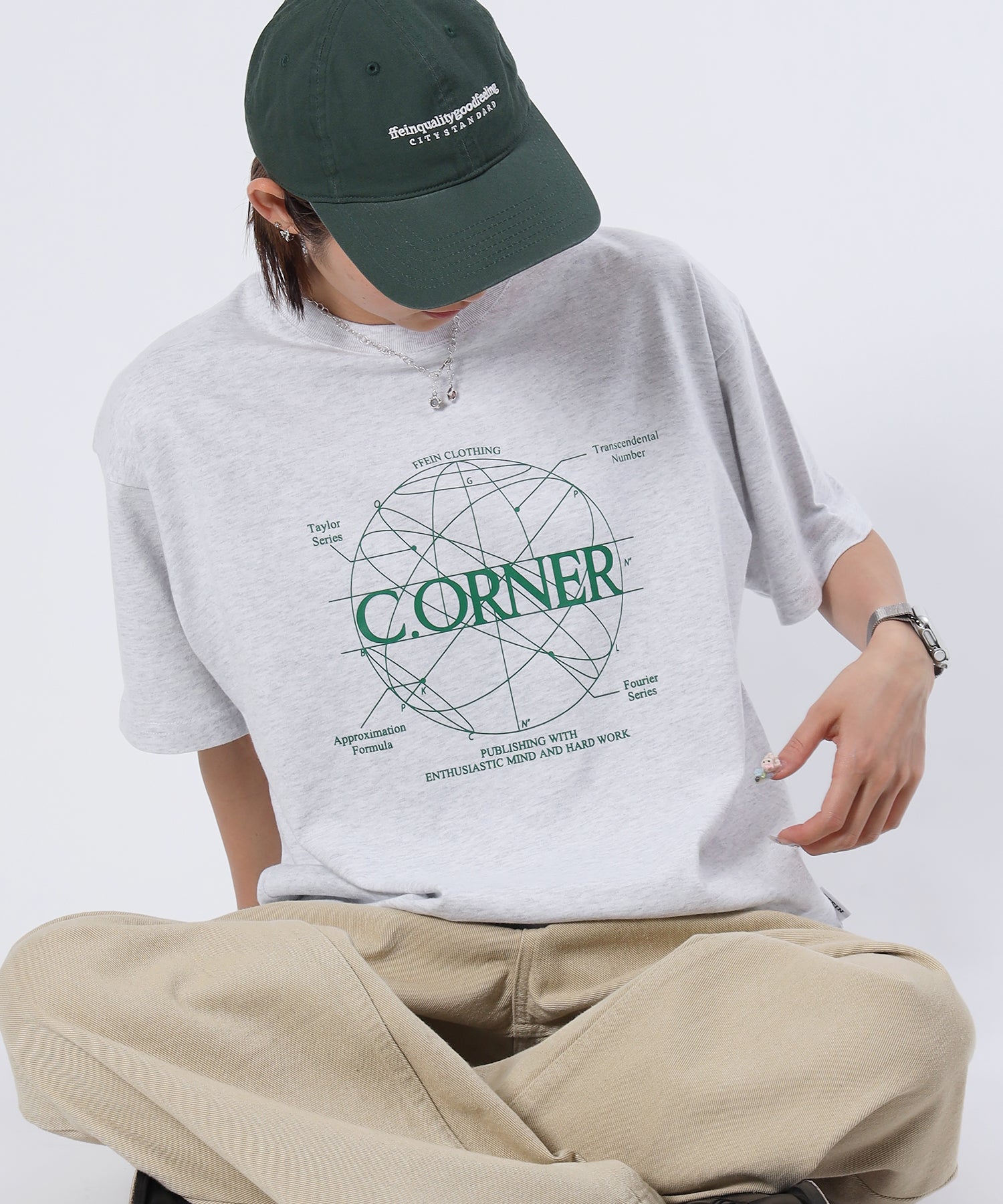 モデル:H163 Size:M アッシュグレー