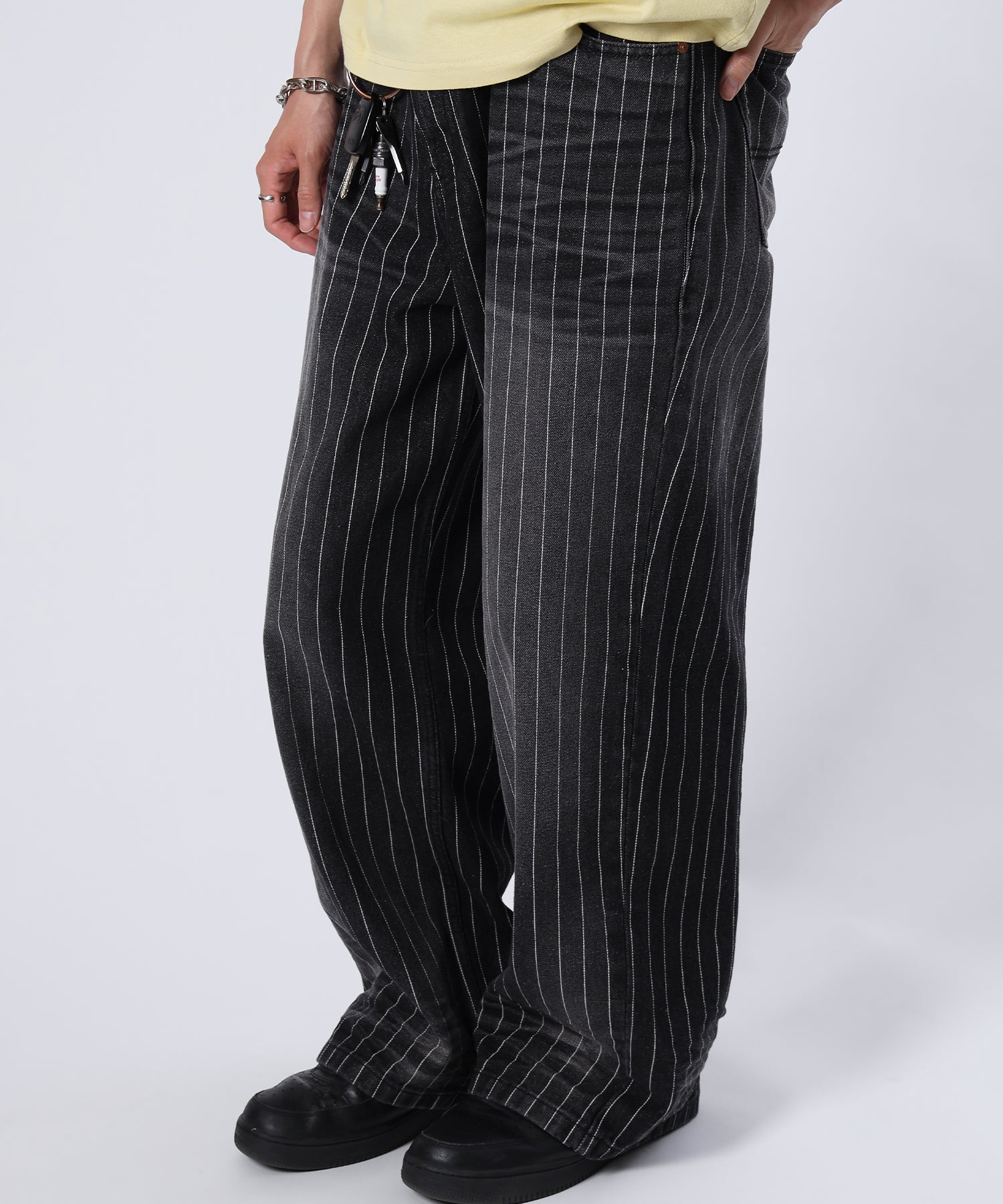 モデル:H178 Size:L 柄80