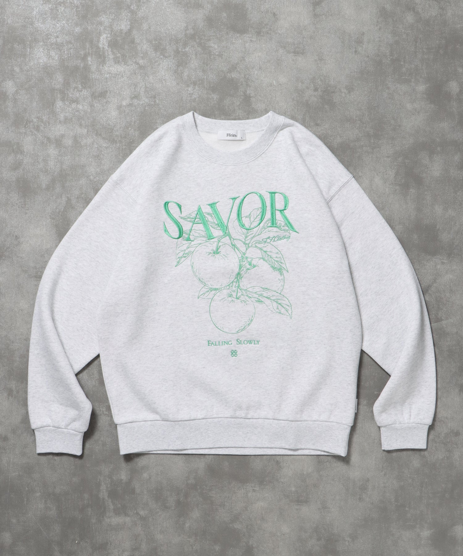 ヘビーウエイトフルーツロゴスウェット / スウェット トレーナー 刺繍 裏起毛 クルーネック 柄80