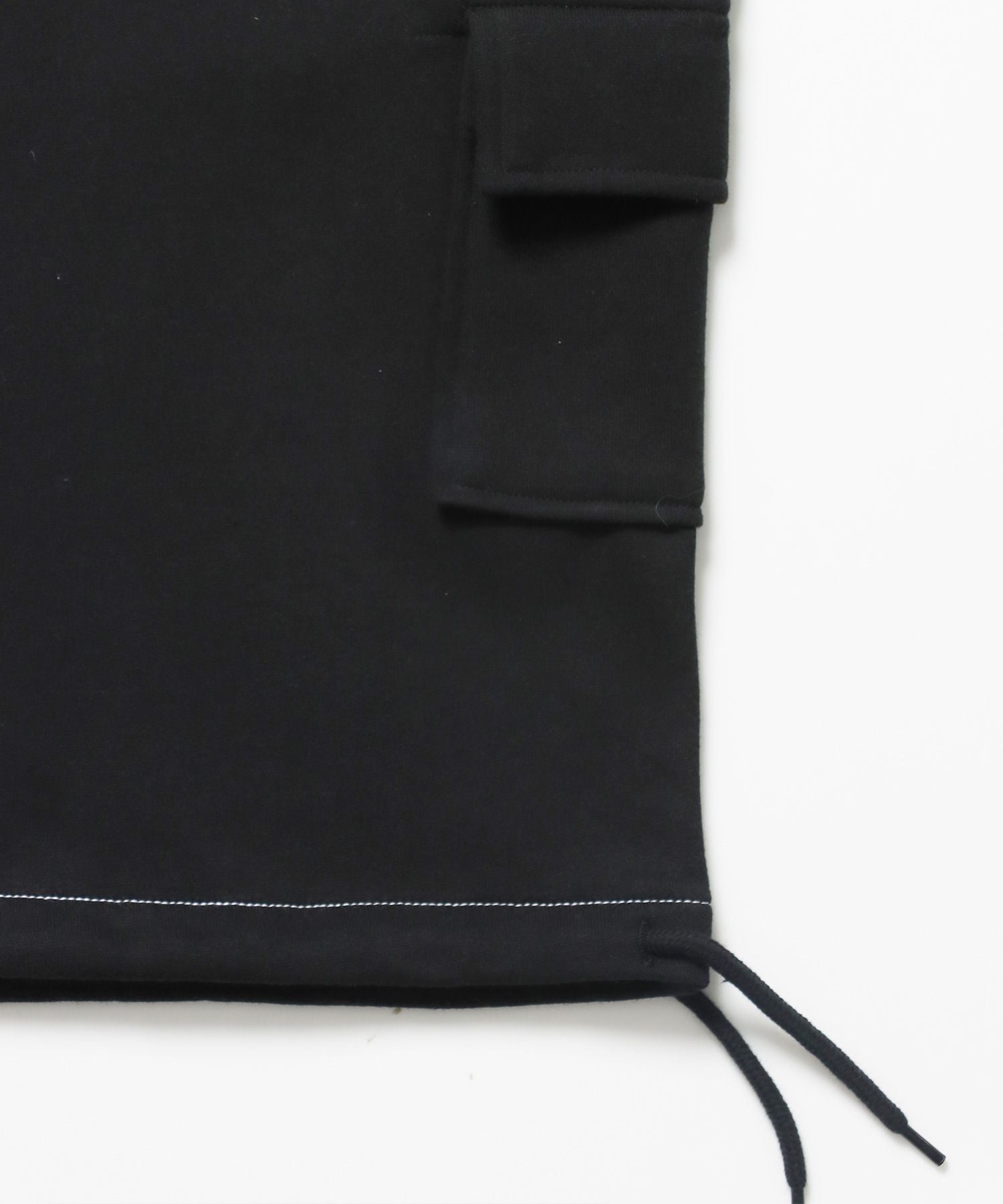 90s UTILITY CARGO SWEAT PANTS / ロゴ 刺繍 カーゴ ポケット スウェット パンツ ドローコード ワイドシルエット セットアップ ブラック ≪SET UP着用可能≫