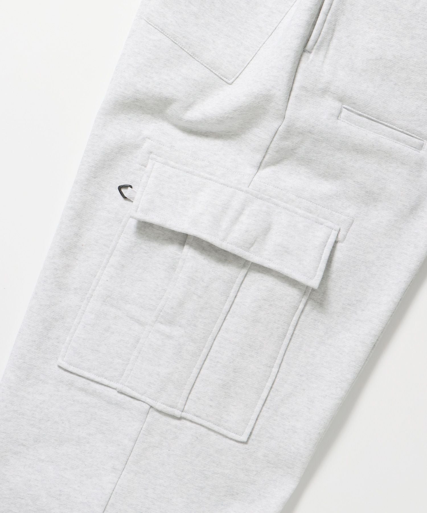 90s UTILITY CARGO SWEAT PANTS / ロゴ 刺繍 カーゴ ポケット スウェット パンツ ドローコード ワイドシルエット セットアップ アイボリー ≪SET UP着用可能≫