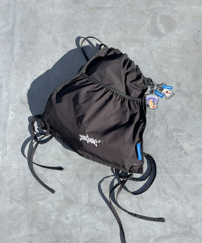 2 FACE STRING KNAPSACK / リバーシブル テック ナップサック ブランドロゴ ブラック