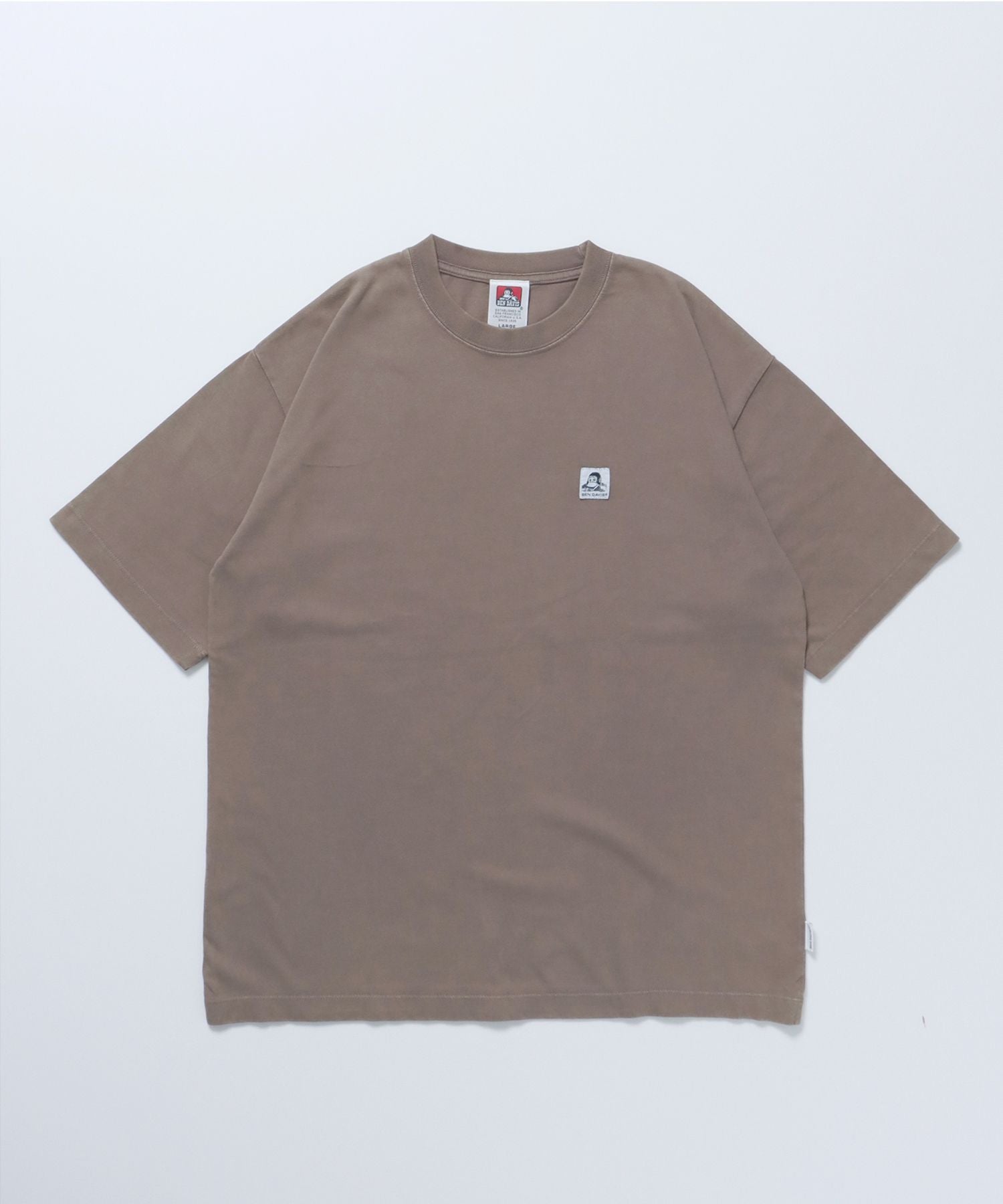 【BEN DAVIS(ベンデイビス)】WASHED LABEL BIG TEE / 6色展開 フェード 古着風 クルーネック ピスポケット ブランドタグ 定番 無地 半袖Tシャツ ゴリラ ベージュ