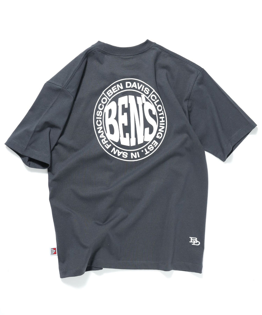 【BEN DAVIS(ベンデイビス)】CIRCLE BEN‘S TEE / サークルロゴ Tシャツ 刺繍 半袖 シンプルロゴ チャコール