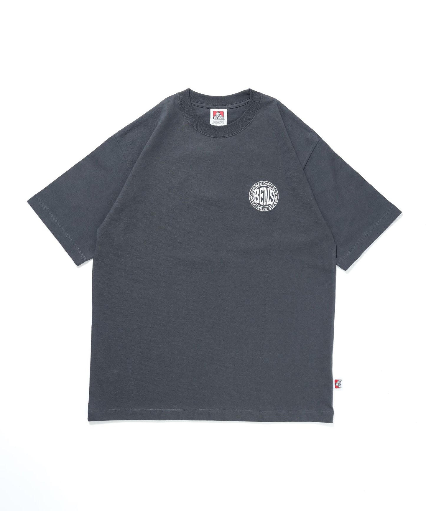 【BEN DAVIS（ベンデイビス）】CIRCLE BEN‘S TEE / サークルロゴ Tシャツ 刺繍 半袖 シンプルロゴ チャコール