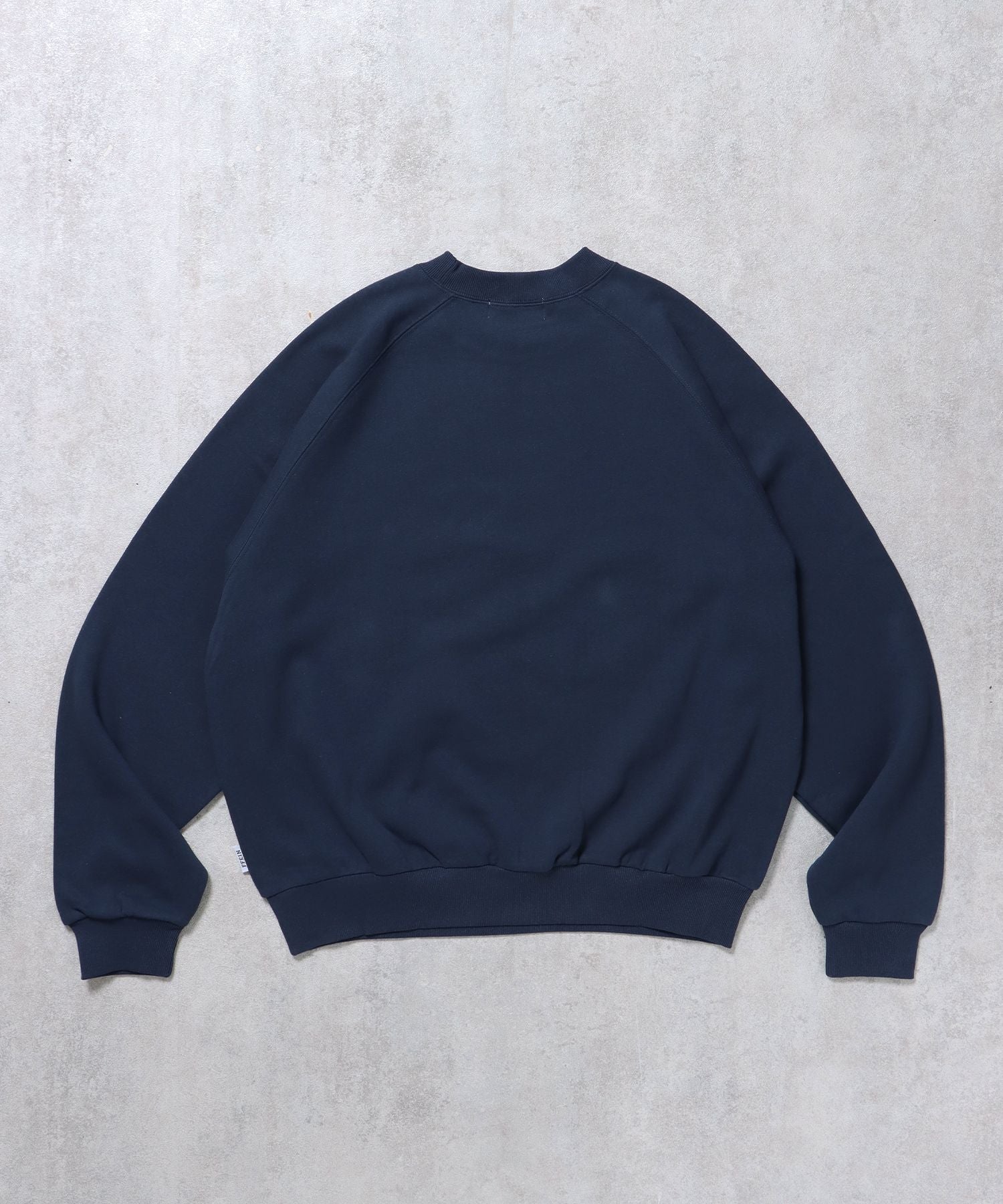 グラフィックラグランスウェット / スウェット クルーネック 裏起毛 オーバーサイズ ネイビー